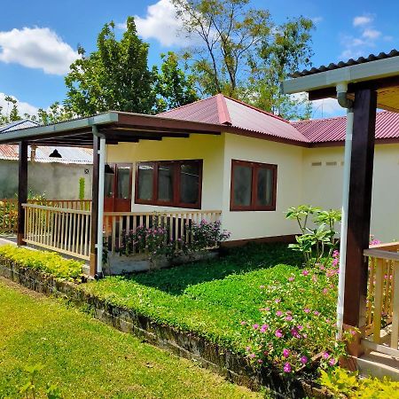 Ilasan Cottage. Tomohon Εξωτερικό φωτογραφία
